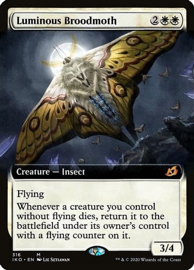 Luminous Broodmoth Extended Art Ikoria: Lair of Behemoths Magic card