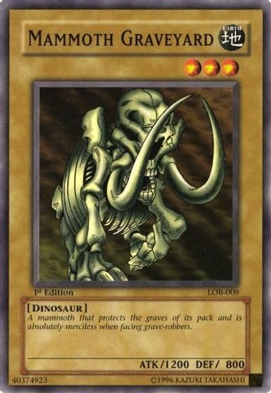 Mammoth Graveyard The Legend of Blue Eyes White Dragon Yu-Gi-Oh! card