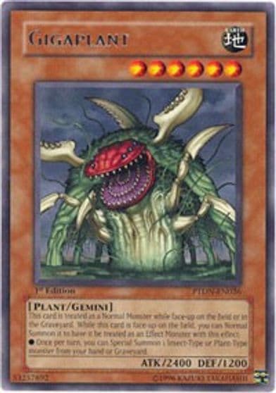 Gigaplant Phantom Darkness Yu-Gi-Oh! card
