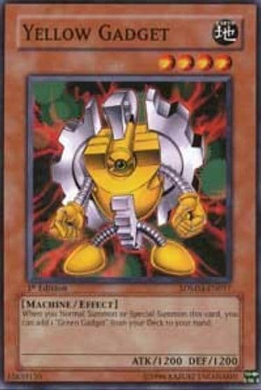 Yellow Gadget Structure Deck: Machina Mayhem Yu-Gi-Oh! card