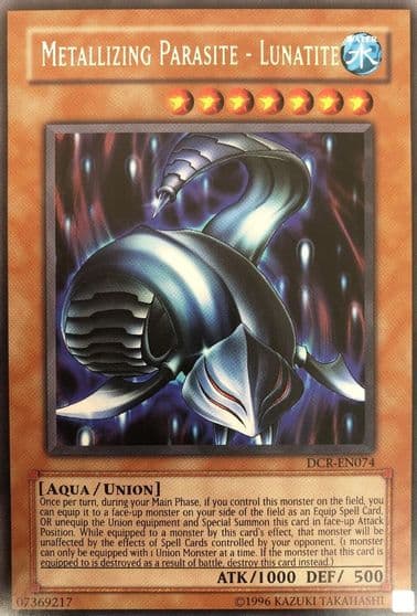 Metallizing Parasite Lunatite Dark Crisis (Worldwide English) Yu-Gi-Oh! card