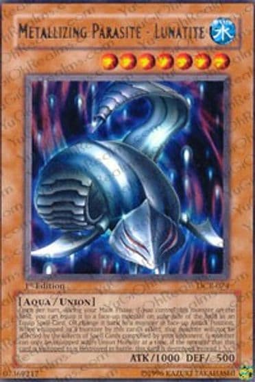 Metallizing Parasite Lunatite Dark Crisis Yu-Gi-Oh! card