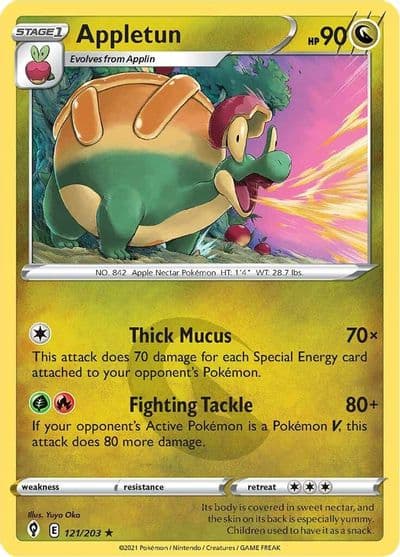 Appletun SWSH07: Evolving Skies Pokemon card