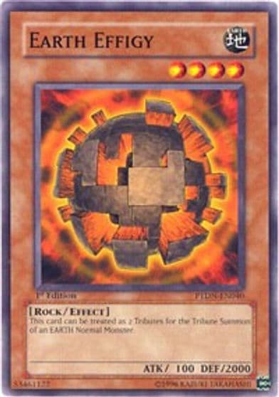 Earth Effigy Phantom Darkness Yu-Gi-Oh! card