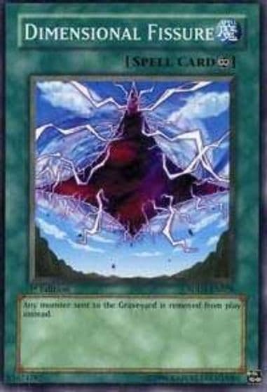 Dimensional Fissure Structure Deck: The Dark Emperor Yu-Gi-Oh! card