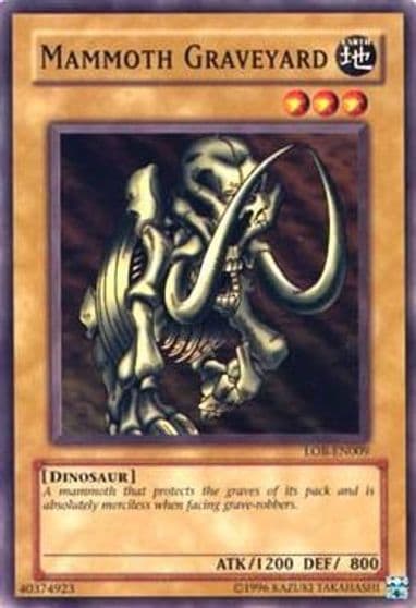 Mammoth Graveyard Legend of Blue Eyes White Dragon (Worldwide English) Yu-Gi-Oh! card