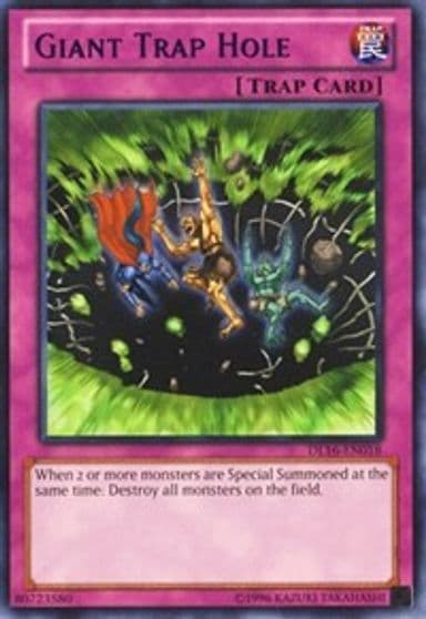Giant Trap Hole Purple Duelist League Promo Yu-Gi-Oh! card